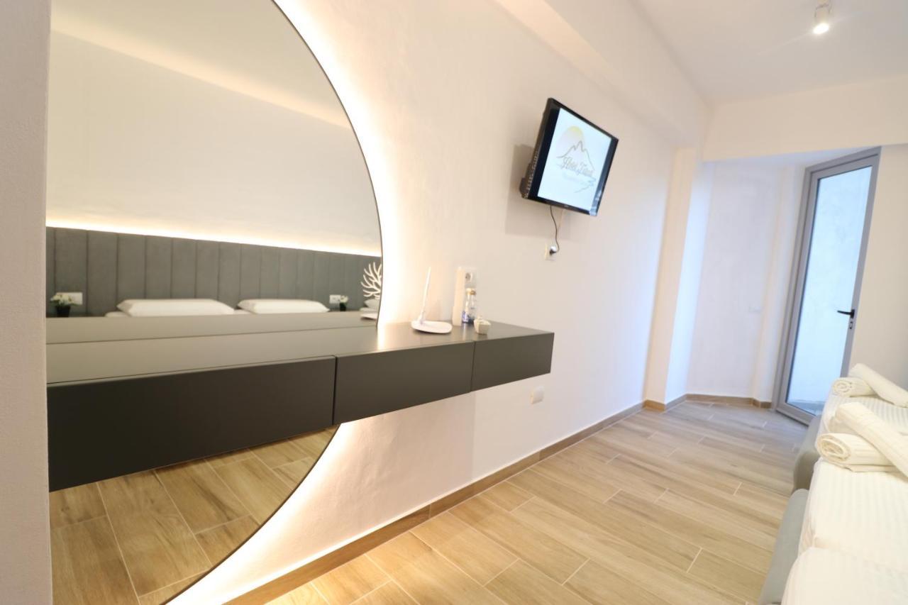 Hotel Tatzati 2 Sarande Luaran gambar