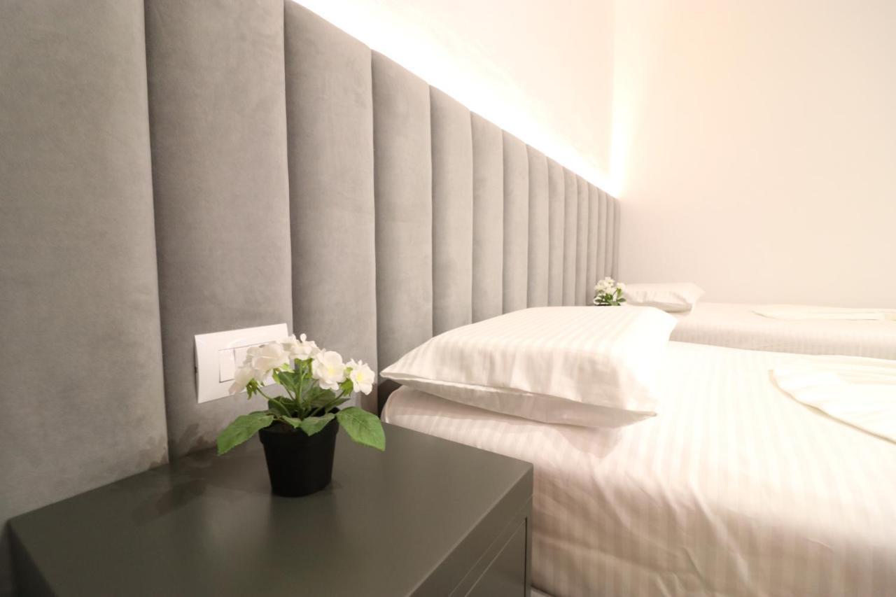 Hotel Tatzati 2 Sarande Luaran gambar
