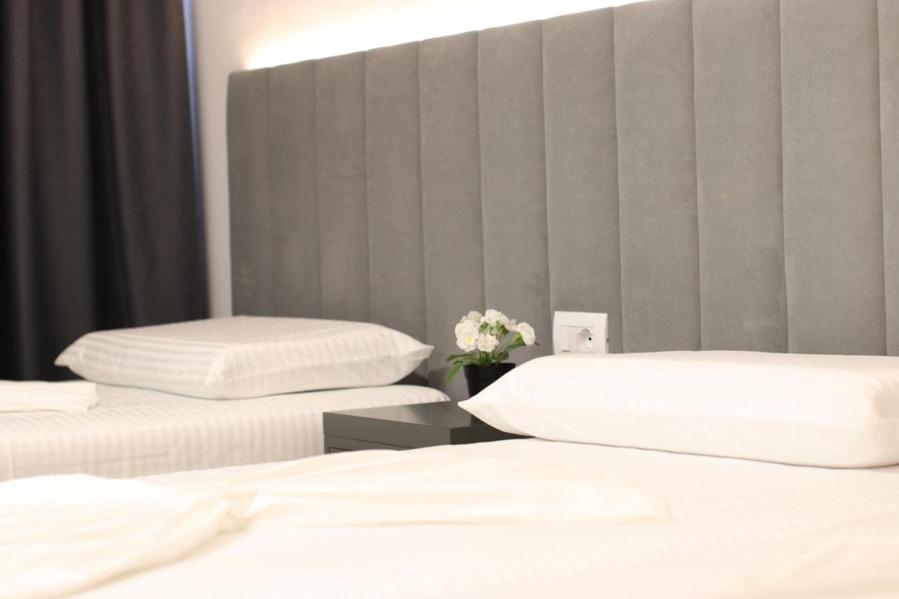 Hotel Tatzati 2 Sarande Luaran gambar
